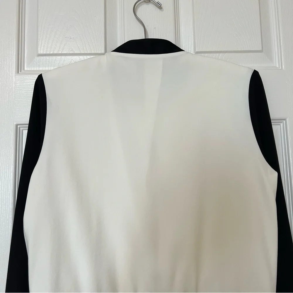 Aritzia Babaton Blouson Bomber Crepe Zip Up Jacket Black White - Size S - Picture 9 of 15